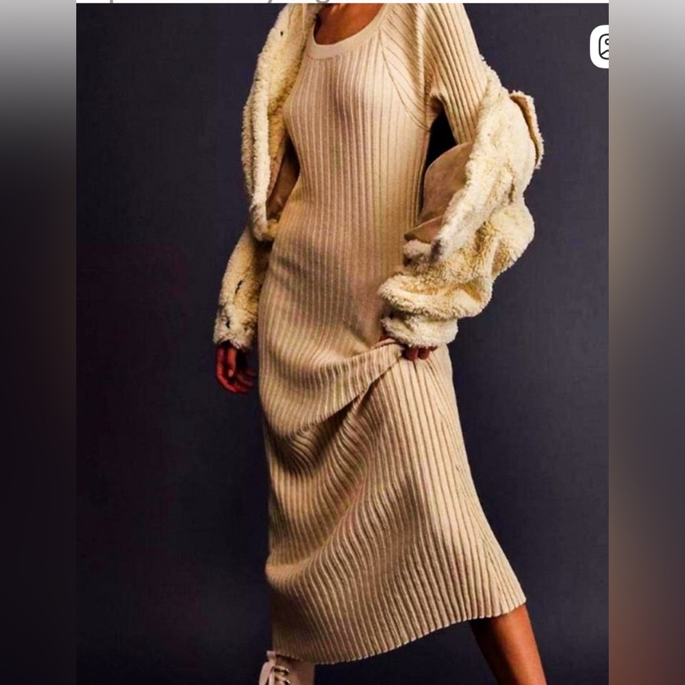 🆕Free People Beige Ribbed Knit Dress